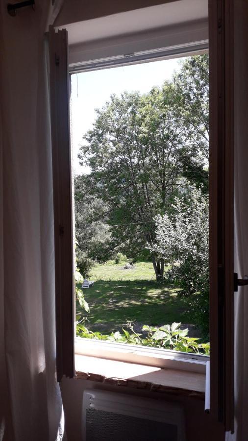 Les Muzards Châtel-Montagne Exterior foto